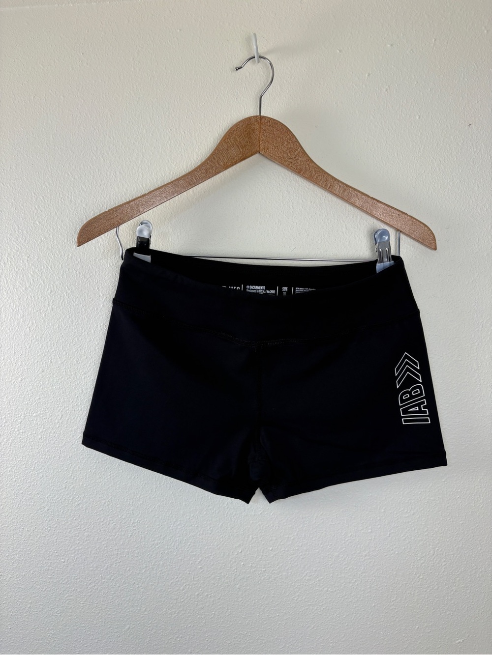 Women’s Black Athletic Shorts Daywear Active Size Large
